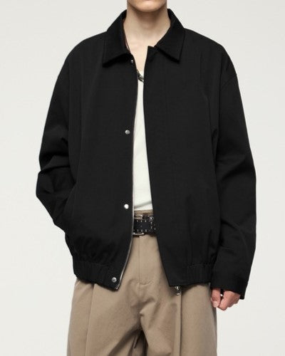 シンプルなジャケット