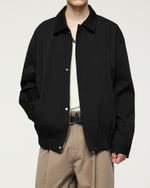 シンプルなジャケット