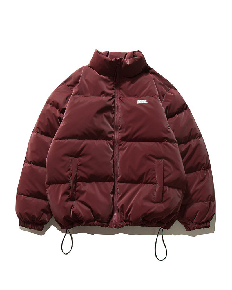 厚手のスタンドカラーダウンジャケット