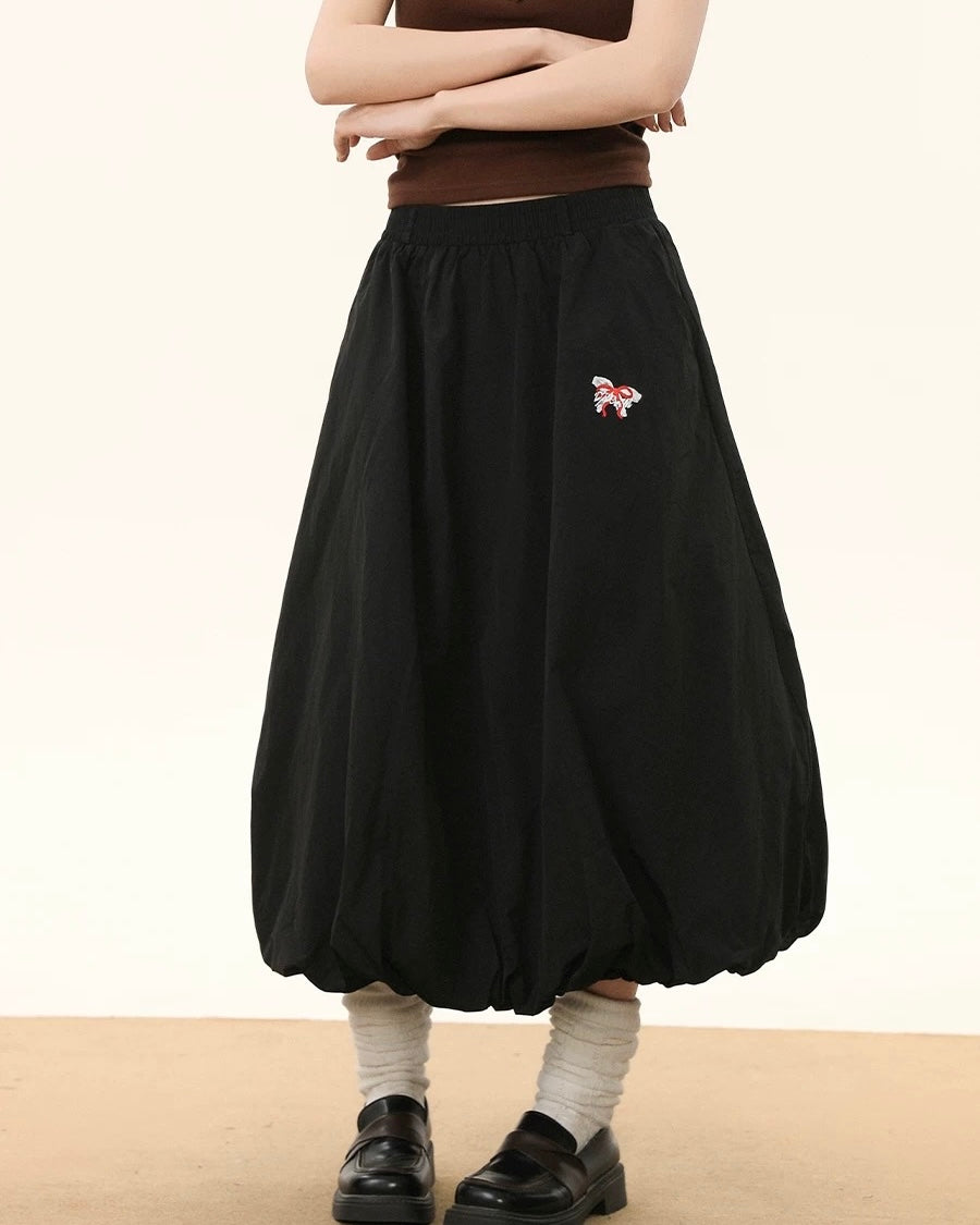 シンプルな個性スカート