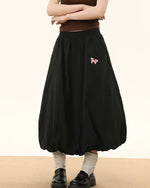 シンプルな個性スカート