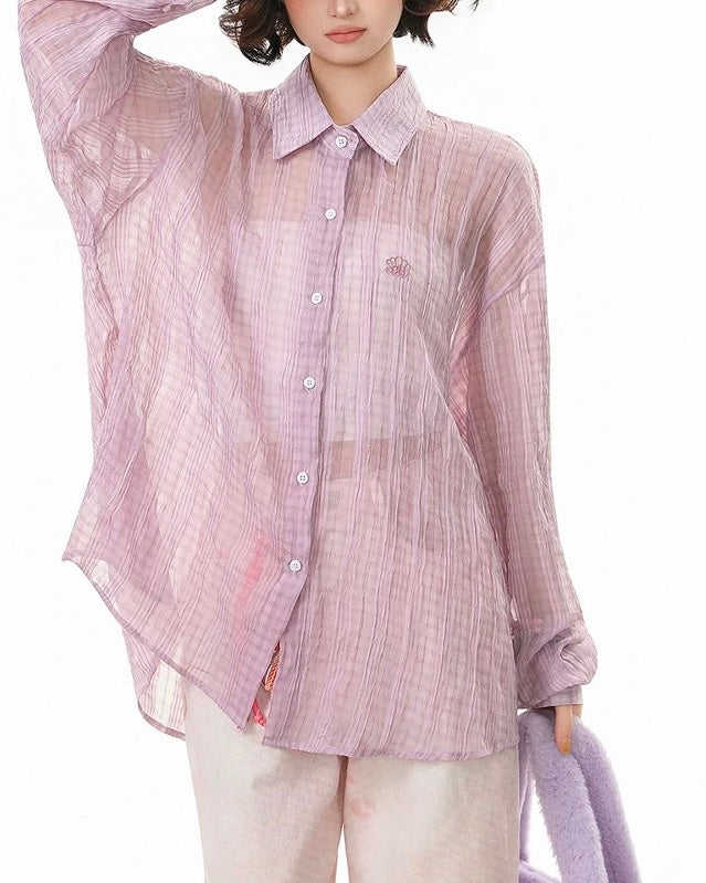 シンプルなゆったりチェックシャツ