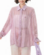 シンプルなゆったりチェックシャツ