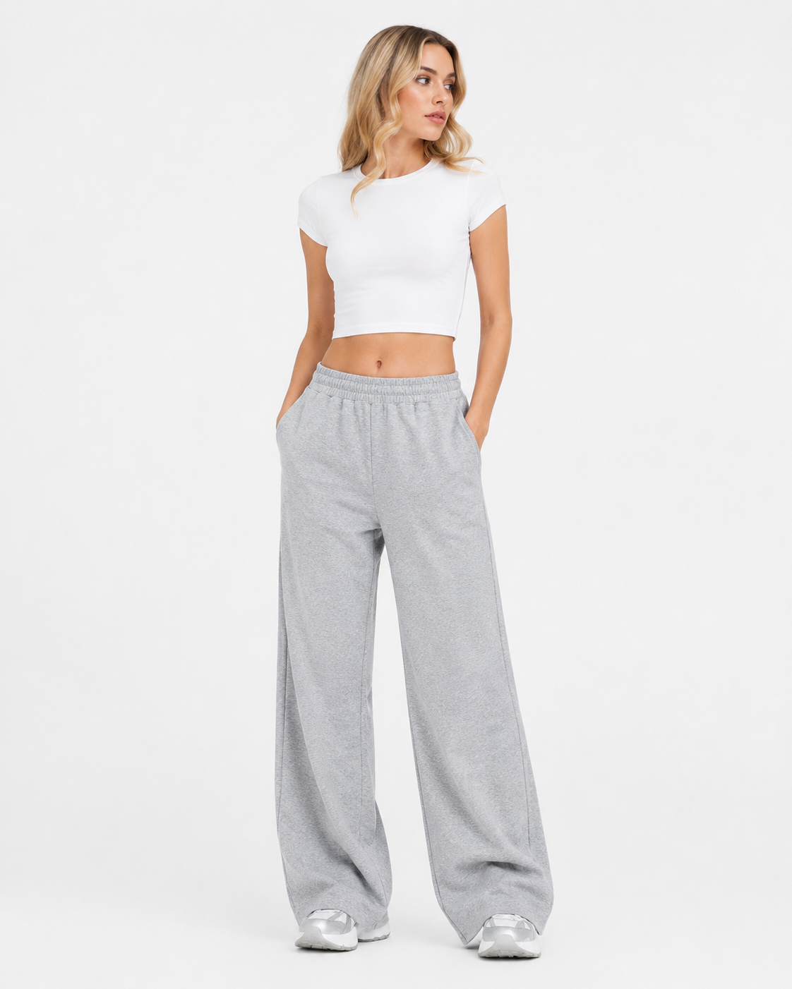 320g Wide-leg straight-cut trousers