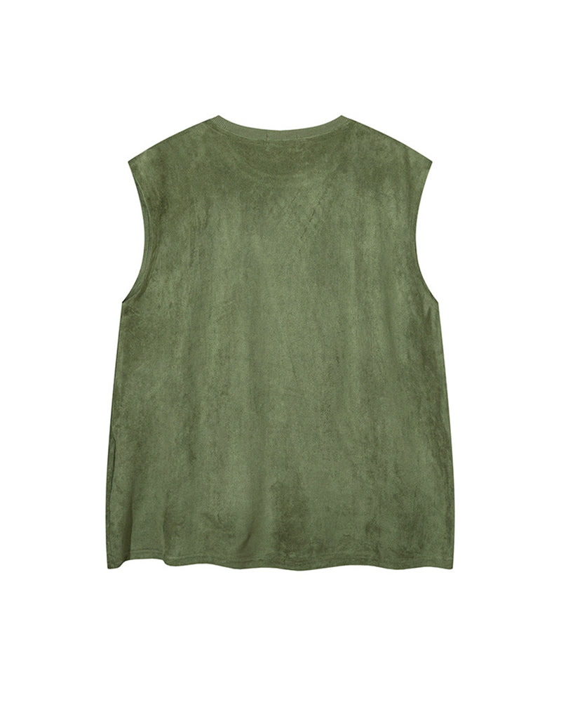 ゆったりとしたクルーネックベスト