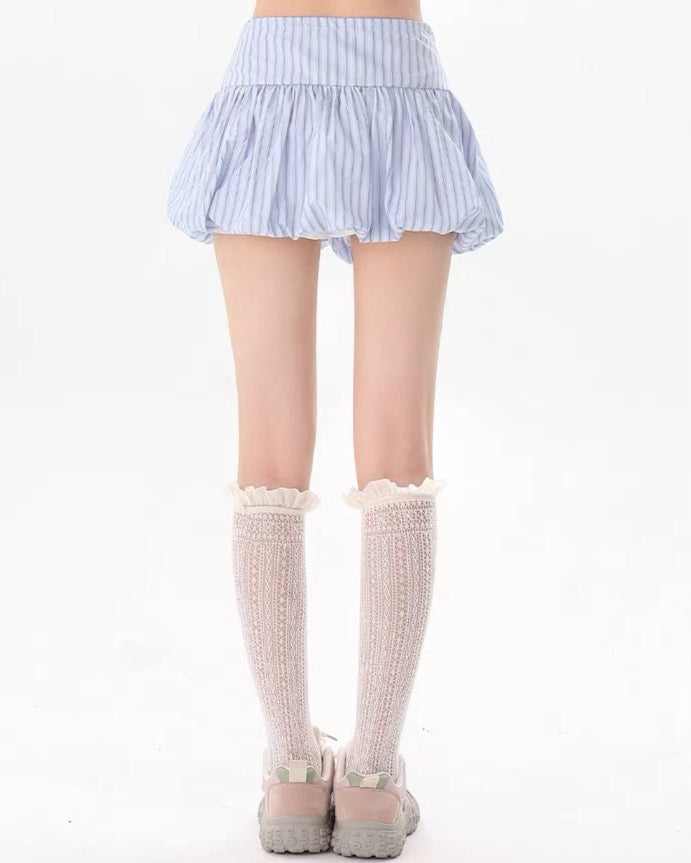 작은 생화꽃봉오리 짧은 치마