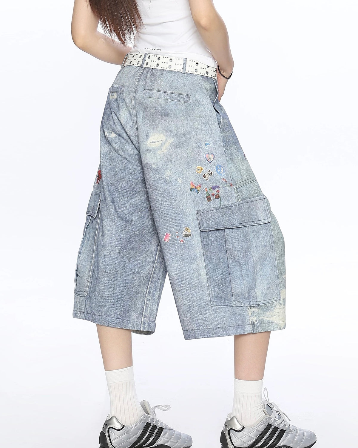 귀여운 디스트레스드 프린트 반바지