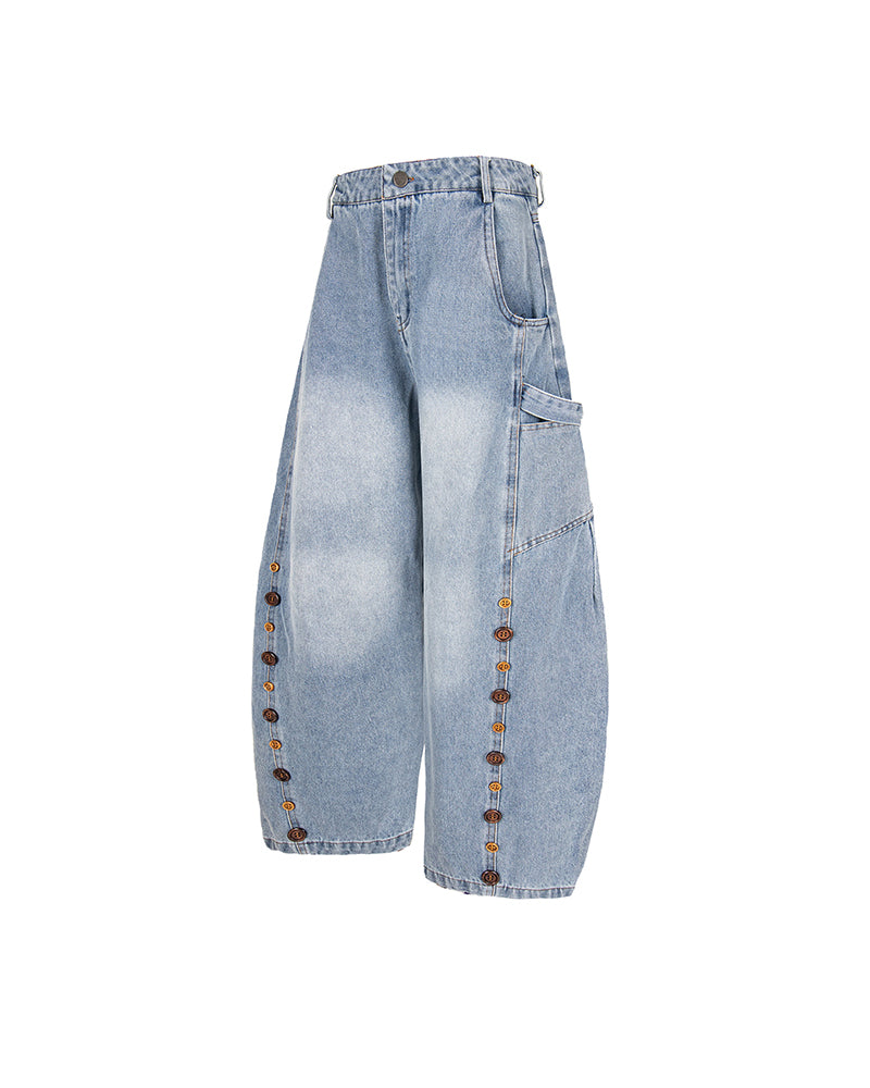 ボタン刺繍ジーンズ