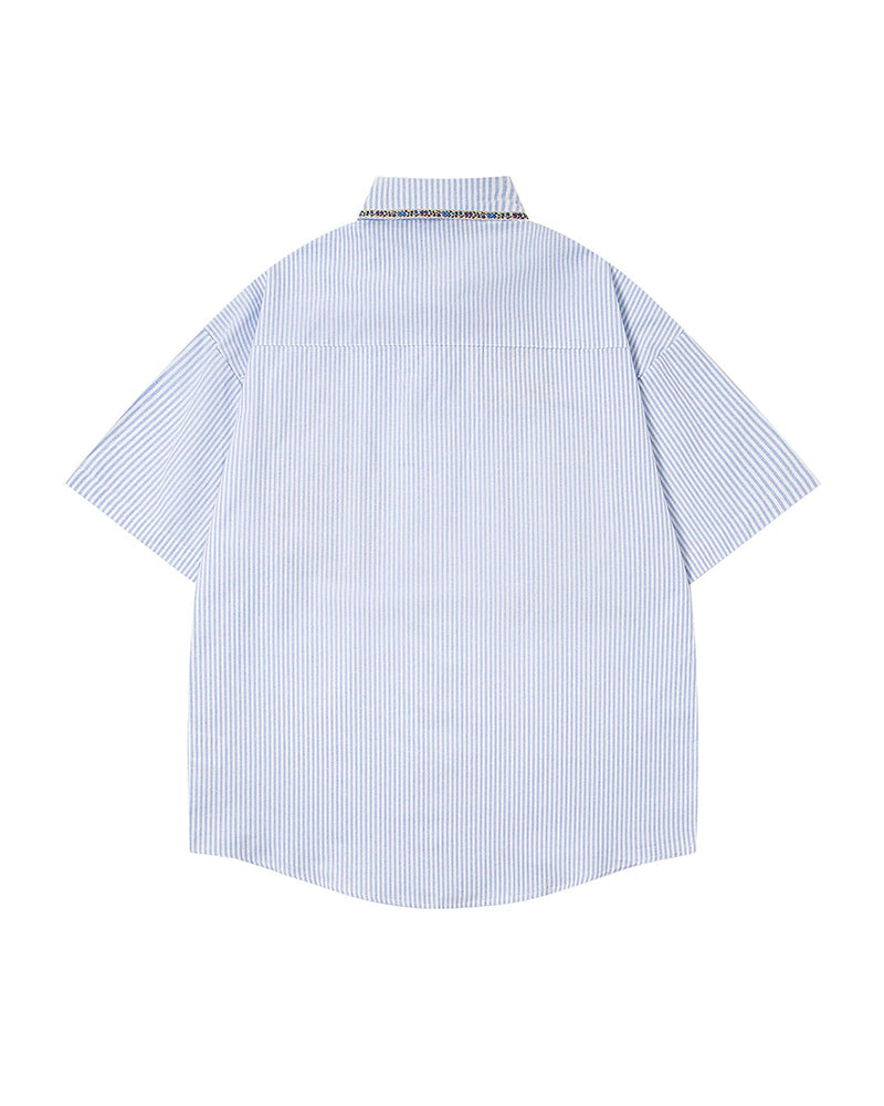 ストライプの半袖シャツ