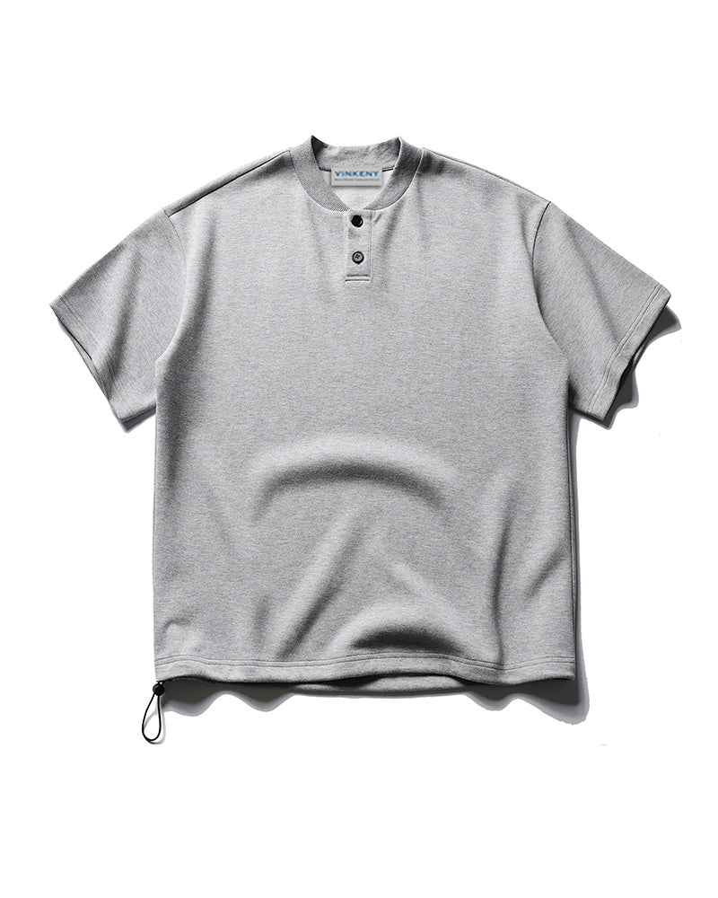 シンプルカジュアルな半袖