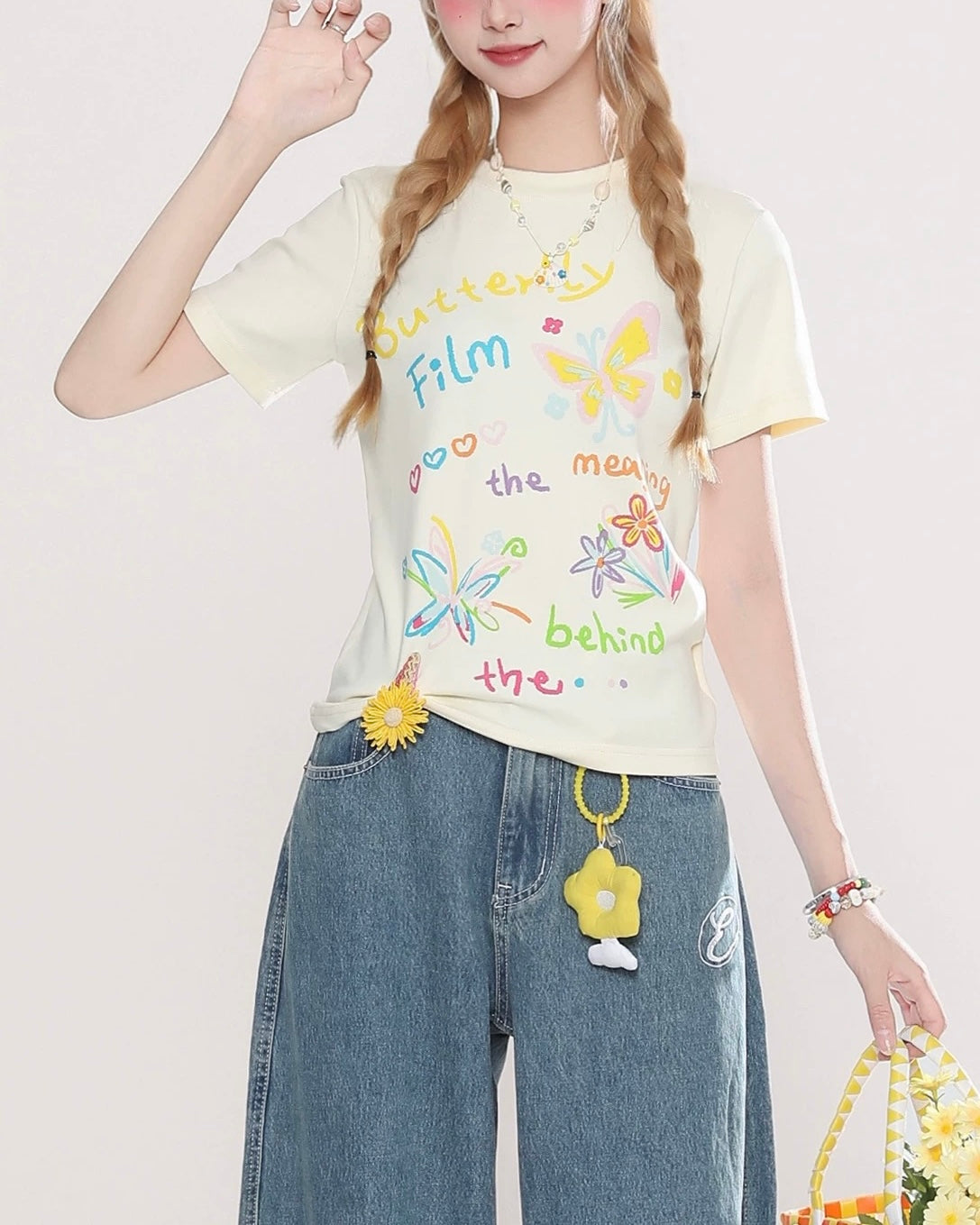 Fun pattern short sleeves