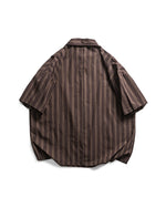 ストライプの半袖シャツ