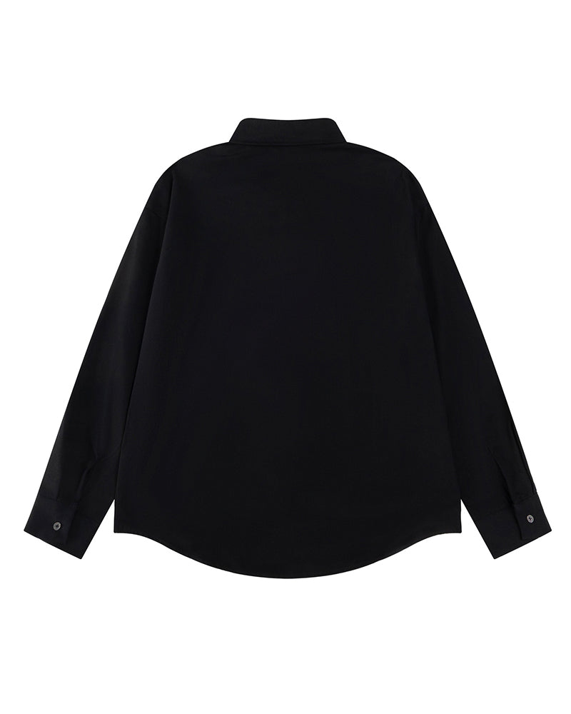 レトロなシンプルな長袖シャツ