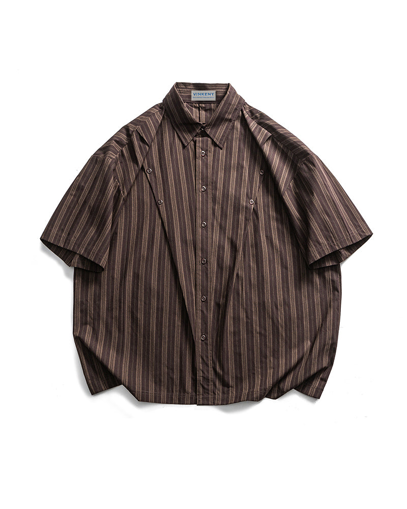 ストライプの半袖シャツ