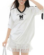 심플한 디자인의 반팔