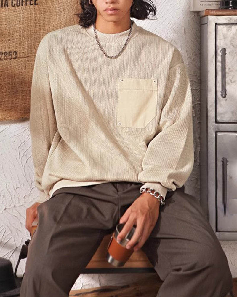 シンプルなクルーネックスウェットシャツ