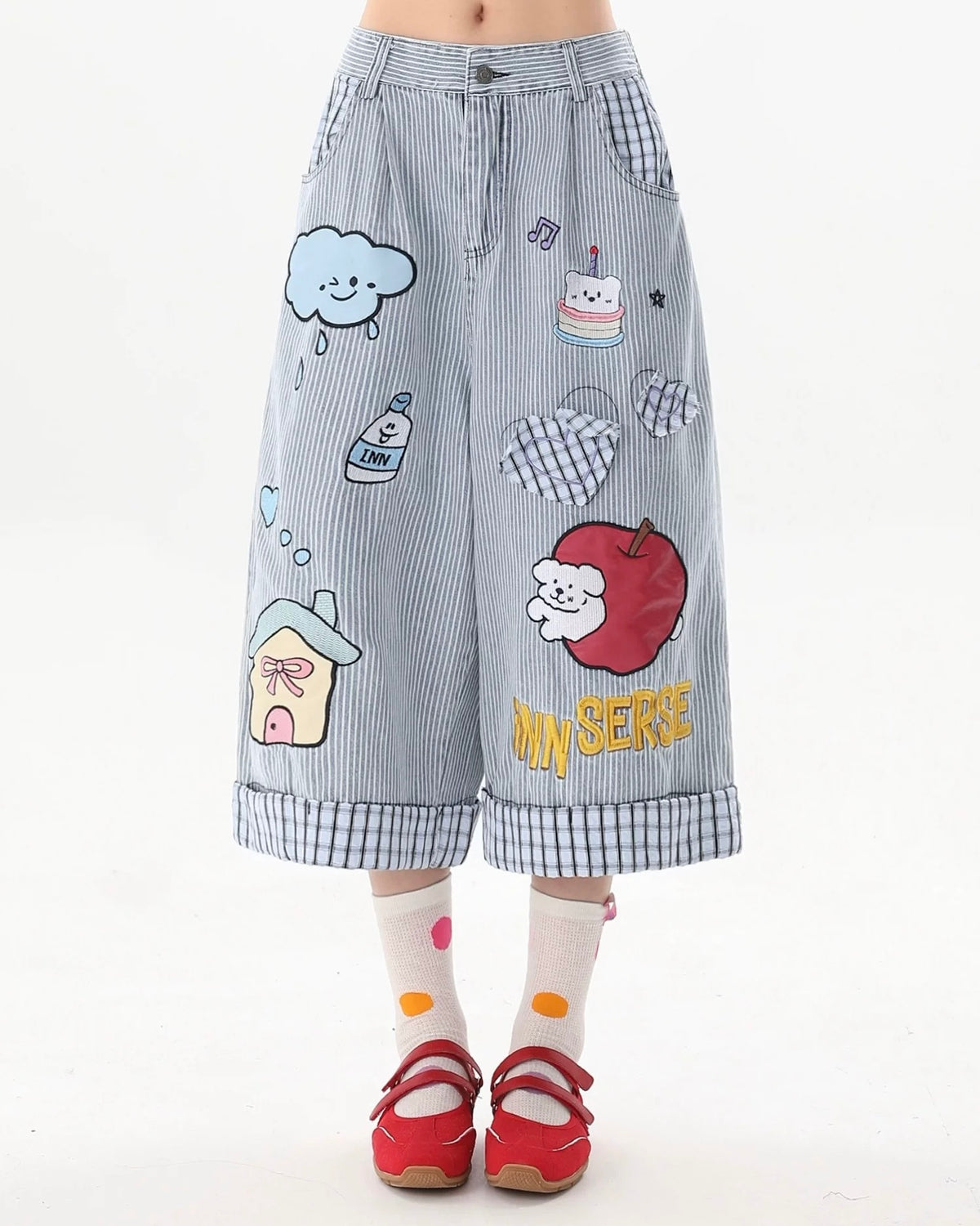 Cartoon Embroidered Cropped Casual Shorts