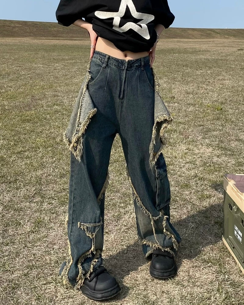 シンプルなウォッシュドジーンズ