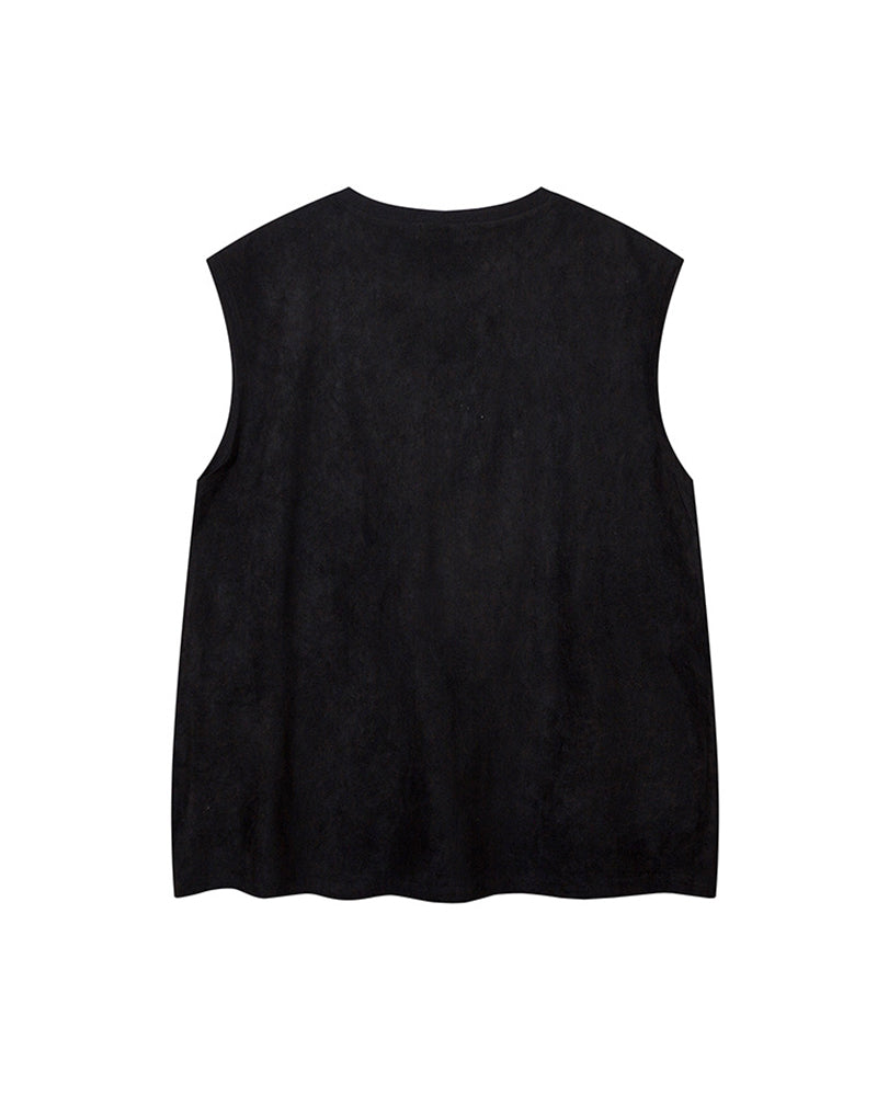 ゆったりとしたクルーネックベスト