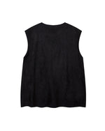 ゆったりとしたクルーネックベスト