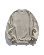 シンプルなクルーネックスウェットシャツ