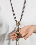 ロングフェザーネックレス