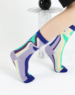 レトロなストライプ柄ソックス