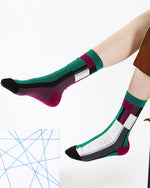 レトロなストライプ柄ソックス