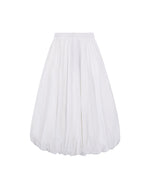 シンプルな個性スカート