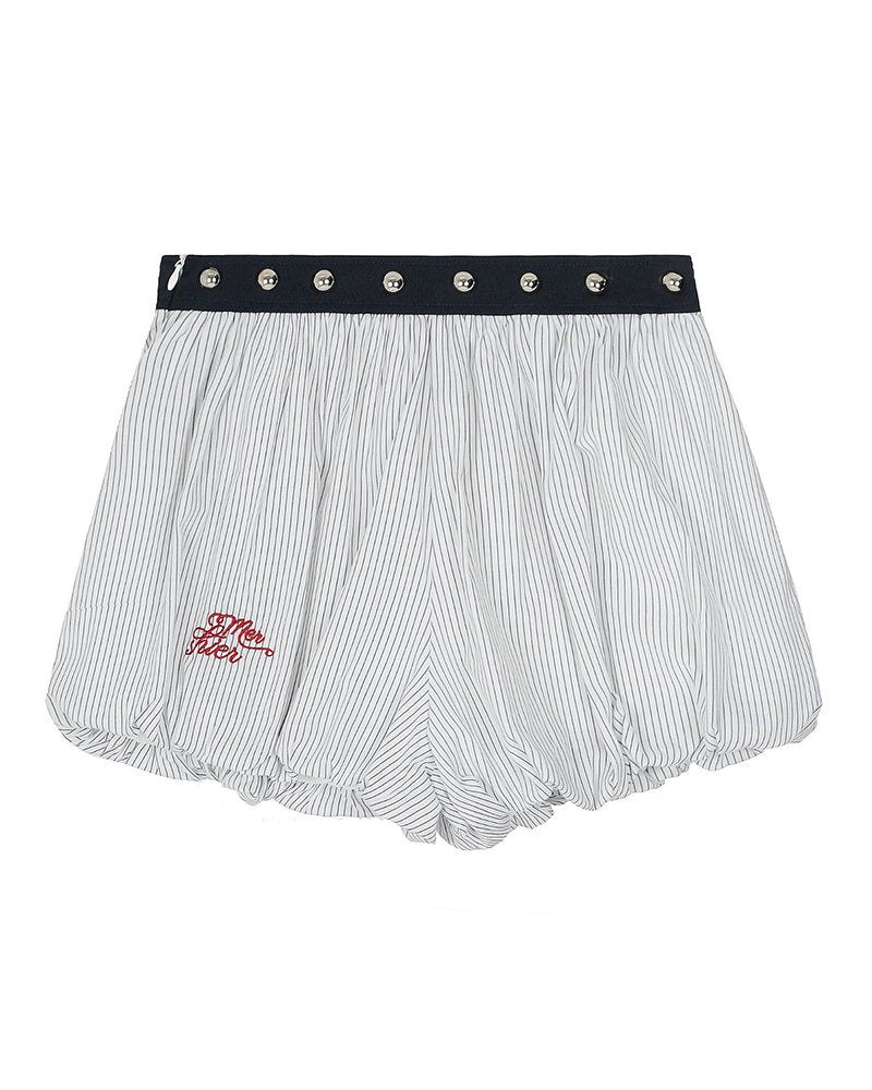 シンプルなカジュアルショートパンツ