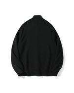 カジュアルなルーズニットジャケット