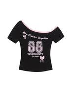 Hot girl off-shoulder short sleeves