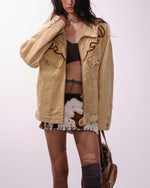 シンプルなデニムジャケット