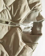 カジュアルで暖かいジャケット