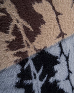 Contrast color crew neck knitted sweater