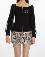 ワンショルダーのセクシーなスウェットシャツ