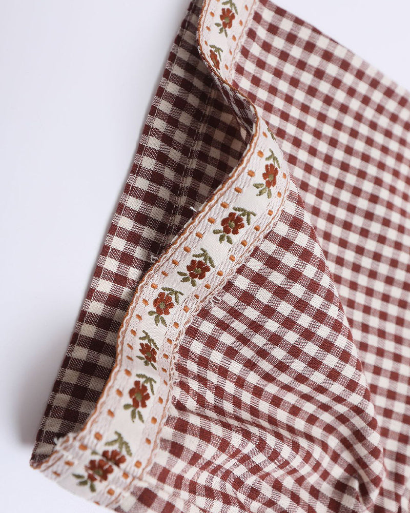 漫画の刺繍入りチェックシャツ