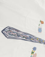 レトロなシンプルな長袖シャツ