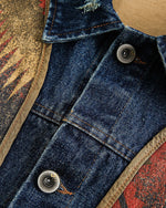 レトロなフェイクツーピースコート