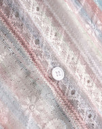 루즈하고 심플한 반팔 셔츠