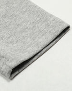 レトロなシンプルな長袖