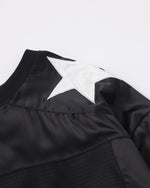 スポーツスタイルのレタリング長袖