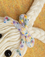 シンプルなプルオーバーセーター