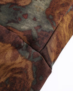 루즈하고 심플한 반팔 셔츠