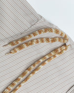 レトロな刺繍のカジュアル半袖