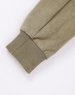 Stand-collar zip-up jacket
