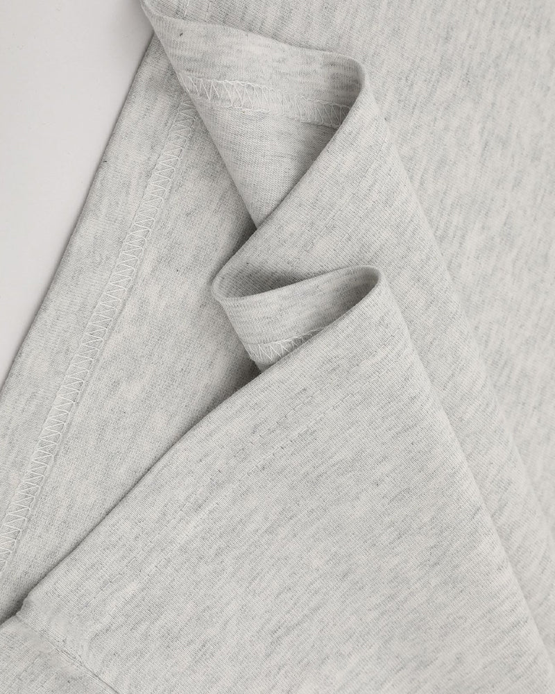 Simple and versatile short sleeves