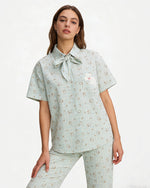 Short-sleeve plaid shirt