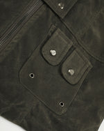 Stand-collar zip-up jacket