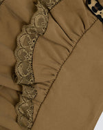 レトロでシンプルな万能スカート